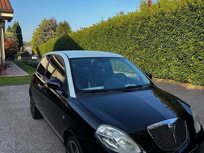 Usata Lancia Ypsilon 60 CV (44 kW) 2010 Utilitaria