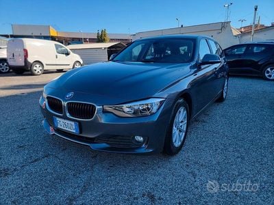 Usata BMW 320 Sport Line 184 CV (135 kW) 2015 Grigio Station wagon