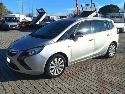 Usata Opel Zafira Tourer Cosmo 131 CV (96 kW) 2013 Grigio Monovolume