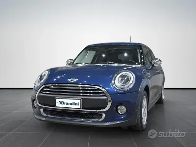 Usata Mini One D Business 95 CV (69 kW) 2015 Blu Utilitaria