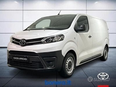 Usata Toyota Proace 120 CV (88 kW) 2024 Bianco Monovolume