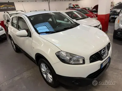Usata Nissan Qashqai 150 CV (110 kW) 2011 Bianco SUV
