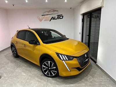 Usata Peugeot 208 GT 130 CV (95 kW) 2020 Giallo Utilitaria