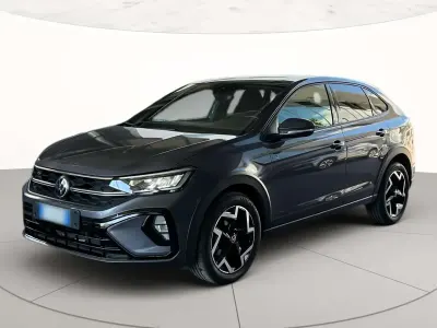 Usata VW Taigo R-line 116 CV (85 kW) 2025 Smoky grey metallizzato SUV
