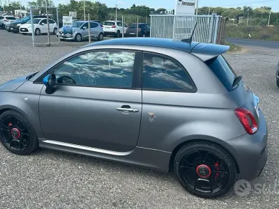 Usata Fiat 500 Abarth 165 CV (121 kW) 2021 Grigio Berlina