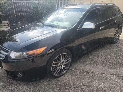 Usata Honda Accord 150 CV (110 kW) 2008 Bianco Station wagon