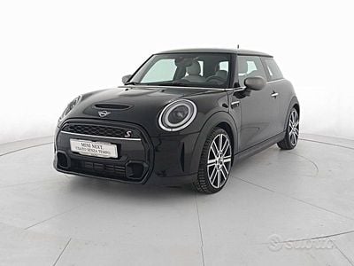 Nero Usata 2022 Mini Cooper S Utilitaria | 26.900 € (Buon prezzo)