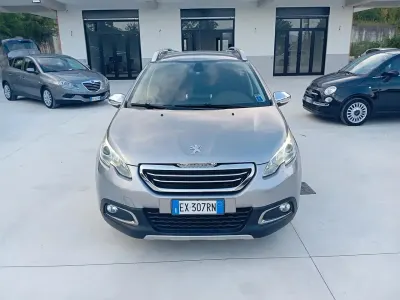 Usata Peugeot 2008 115 CV (84 kW) 2014 Argento SUV