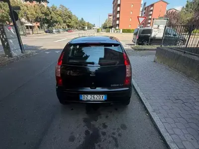 Usata Tata Indica 85 CV (62 kW) 2009 Nero Berlina