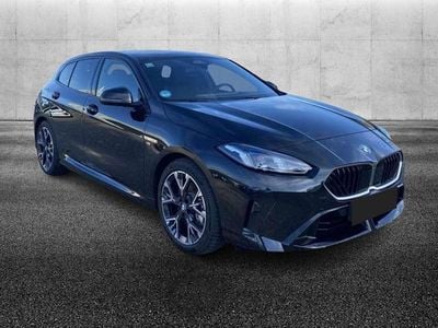 Begagnad BMW 123 M Sport 204 HK (150 kW) 2025 Svart Halvkombi