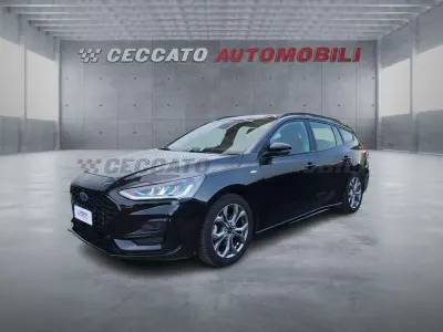 Usata Ford Focus ST-Line 116 CV (85 kW) 2023 Nero Station wagon