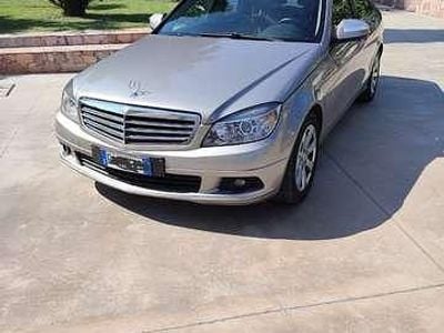 Mercedes C200