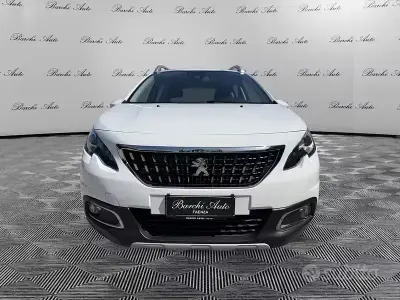 Usata Peugeot 2008 Allure 99 CV (72 kW) 2018 Bianco SUV