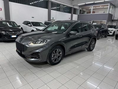 Usata Ford Kuga ST-Line 152 CV (111 kW) 2022 Grigio SUV
