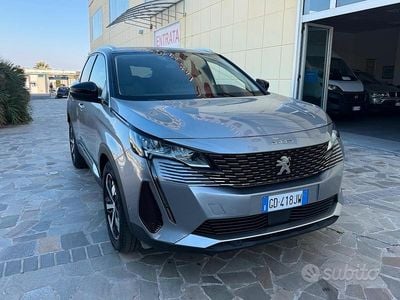 Usata Peugeot 3008 Allure 130 CV (95 kW) 2020 Grigio SUV