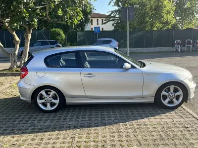 Usata BMW 120 177 CV (130 kW) 2008 Utilitaria