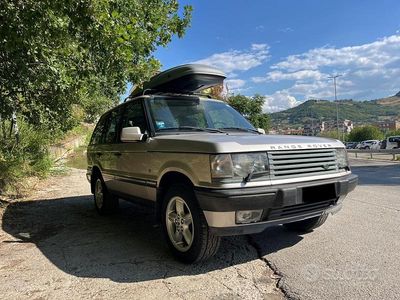 Usata Land Rover Range Rover Vogue 138 CV (101 kW) 2001 Grigio SUV