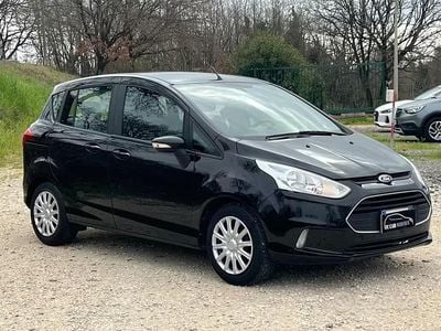 Begagnad Ford B-MAX 90 HK (66 kW) 2017 Svart Minibuss