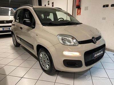Usata Fiat Panda Lounge 69 CV (50 kW) 2014 Beige Utilitaria