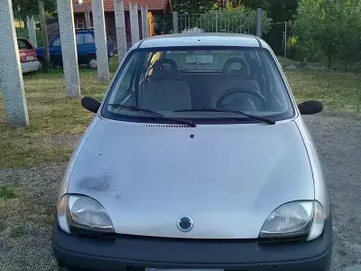 Usata Fiat 600 54 CV (39 kW) 2006 Grigio Utilitaria