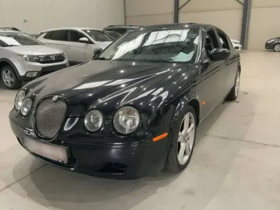 Usata Jaguar S-Type Supercharged 400 CV (294 kW) 2006 Nero Berlina