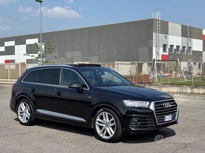 Usata Audi Q7 S-Line 272 CV (200 kW) 2016 Nero SUV