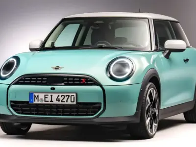 Nuova Mini Cooper Essential 156 CV (114 kW) 2025 Argento Utilitaria