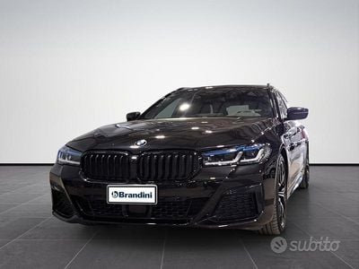 Usata BMW 520 M Sport 190 CV (139 kW) 2024 Nero Station wagon
