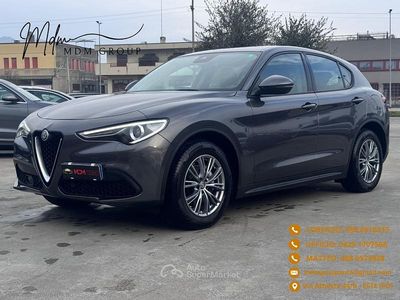 Usata Alfa Romeo Stelvio 160 CV (117 kW) 2021 Grigio SUV