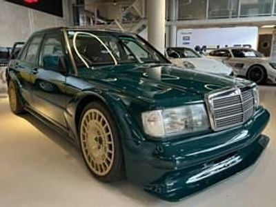 Usata Mercedes 190 195 CV (143 kW) 1970 Verde Berlina