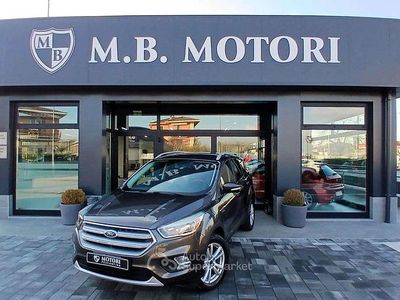 Usata Ford Kuga Titanium S 120 CV (88 kW) 2017 Grigio SUV