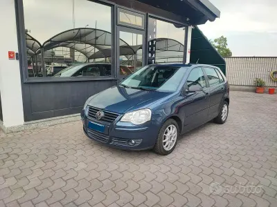 Usata VW Polo Comfortline 64 CV (47 kW) 2006 Grigio Utilitaria