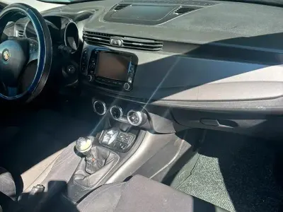 Usata Alfa Romeo Giulietta 109 CV (80 kW) 2014 Nero Utilitaria