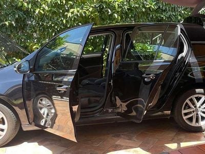 Usata VW Golf VI Highline 110 CV (80 kW) 2009 Utilitaria
