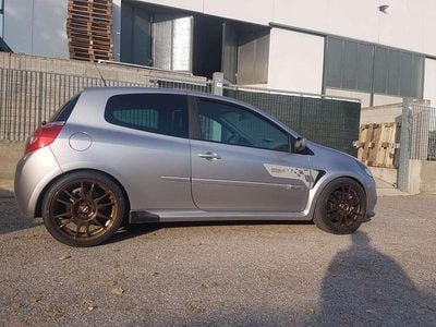 Usata Renault Clio II R.S. 197 CV (144 kW) 2007 Berlina