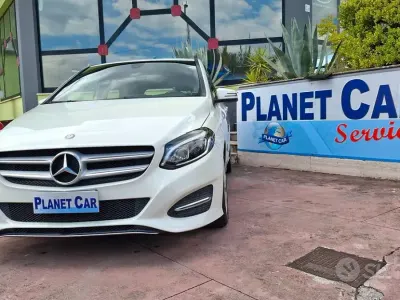 Usata Mercedes B180 Premium 109 CV (80 kW) 2016 Bianco Utilitaria