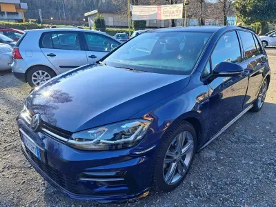 Usata VW Golf VII Sport 150 CV (110 kW) 2019 Blu/azzurro Berlina
