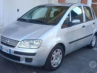 Occasion Fiat Idea 80 ch (58 kW) 2007 Gris Monospace