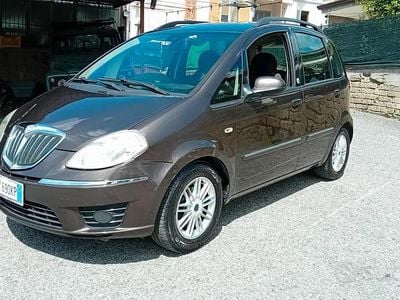 Usata Lancia Musa 77 CV (56 kW) 2009 Marrone Monovolume