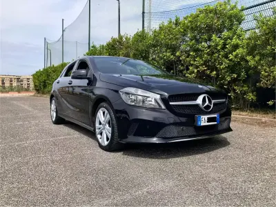 Occasion Mercedes A200 136 ch (100 kW) 2015 Noir Monospace