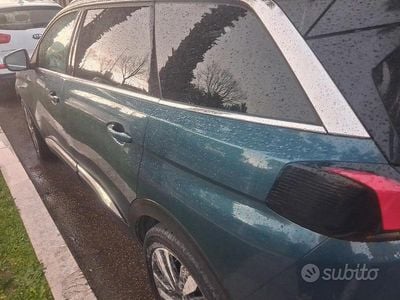 Usata Peugeot 5008 2020 Verde SUV