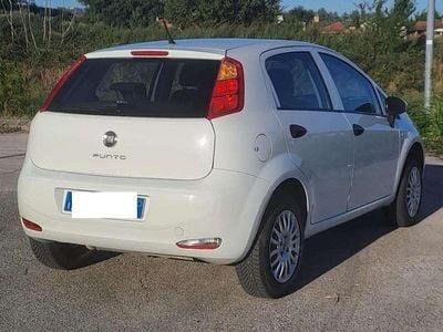 Usata Fiat Punto 57 CV (41 kW) 2016 Bianco Berlina