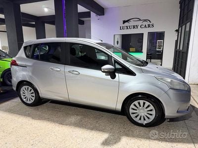 Usata Ford B-MAX 75 CV (55 kW) 2016 Grigio Monovolume