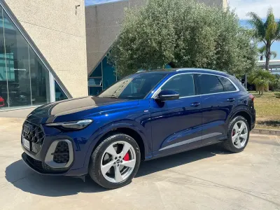 Usata Audi Q5 S-Line 204 CV (150 kW) 2025 Blu SUV
