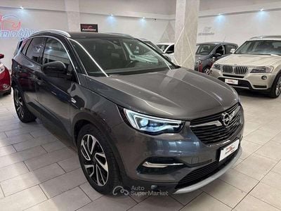 Usata Opel Grandland X Ultimate 131 CV (96 kW) 2020 Gray SUV