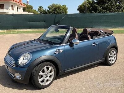 Usata Mini Cooper Cabriolet 116 CV (85 kW) 2010 Blu Cabrio