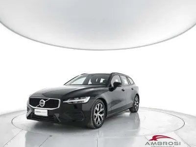 Usata Volvo V60 197 CV (144 kW) 2023 Nero Station wagon