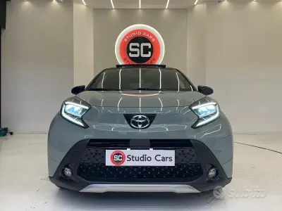 Second-hand Toyota Aygo X Lounge 72 CP (52 kW) 2022 Gri SUV