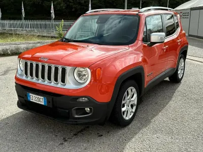 Usado Jeep Renegade Limited 120 CV (88 kW) 2015 Rojo SUV