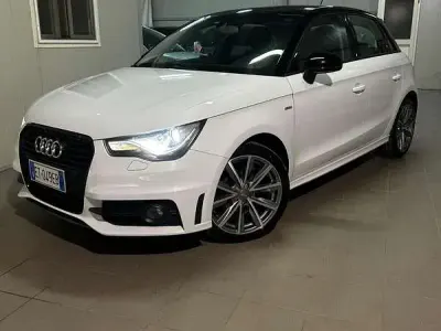 Usata Audi A1 Sportback S-Line 90 CV (66 kW) 2013 Utilitaria